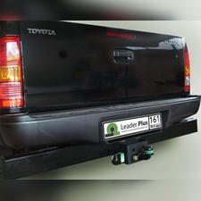 Фаркоп Toyota Hilux 2004-2011 с задним силовым бампером (без электрики)