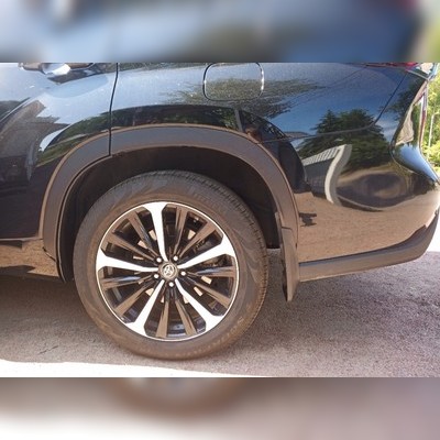 Брызговики задние Toyota Highlander IV (XU70) 2021-2026 (OEM)
