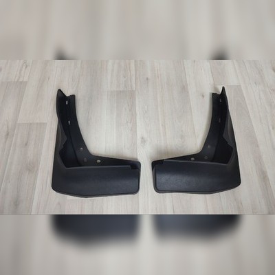 Брызговики передние Mercedes GLS 2015-2019 (X166) без порогов и без расширителей (OEM)