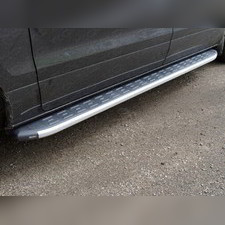 Пороги алюминиевые с пластиковой накладкой 2220 мм Hyundai Grand Starex 2018-нв