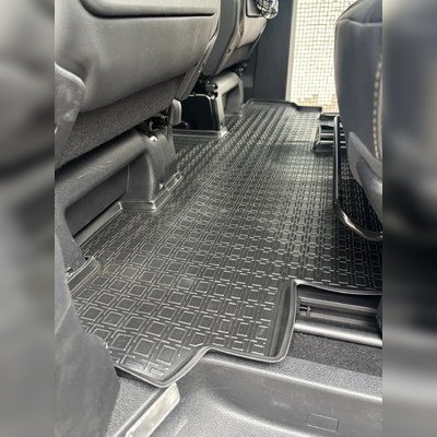 Коврики в салон, 2-й ряд 3D (короткая/длинная база) Peugeot Traveller 2016-нв