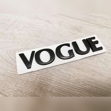 Эмблема на крышку багажника "VOGUE"