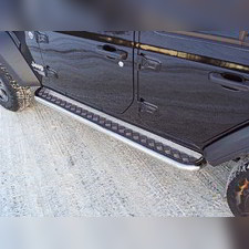 Пороги с площадкой (алюминиевый лист) 60,3 мм Jeep Wrangler 2018-нв