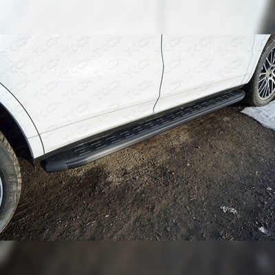 Пороги алюминиевые с пластиковой накладкой (карбон черные) 1920 Porsche Cayenne Turbo 2018-нв