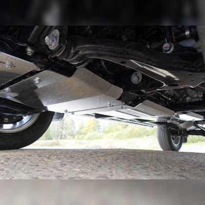 Защита КПП (алюминий) 4мм Toyota Hilux 2018-нв