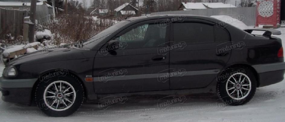 Дефлектор тойота авенсис. Дефлектор окна автомобиля Toyota Avensis 1999. Avensis 1997.