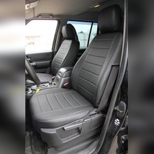Авточехлы из экокожи Land Rover Discovery III 2004-2009 (три отдельных кресла)