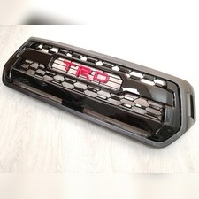 Решетка радиатора TRD Toyota Hi-lux Revo 2018-нв