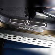 Накладки на пороги (лист зеркальный надпись Mercedes) Mercedes-Benz ML-class 2011-2015