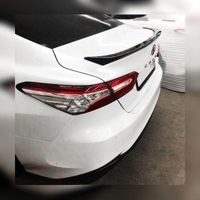 Спойлер Toyota Camry 2018-н.в. original style Lip чёрный