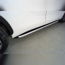 Пороги алюминиевые с пластиковой накладкой 1820 мм Toyota Highlander 2020-нв