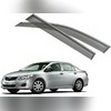 Дефлекторы боковых окон с хромированным молдингом Toyota Corolla 2002-2007 OEM Style (седан)