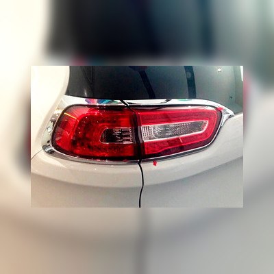 Накладки на задние фонари, хром OEM Jeep Cherokee 2014-нв