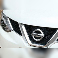 Хромированные накладки на решетку радиатора OEM Nissan Qashqai 2014 - нв
