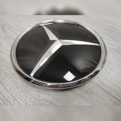 Эмблема на решетку радиатора Mercedes Benz