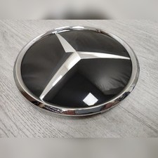 Эмблема на решетку радиатора Mercedes Benz