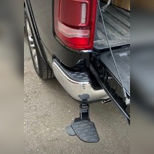 Задняя выдвижная ступень для Ram 1500 V Рестайлинг 2024+