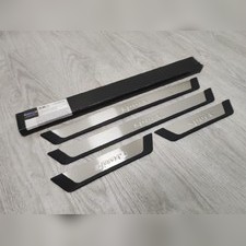 Накладки на пороги (нержавеющая сталь+ABS) Универсальные
