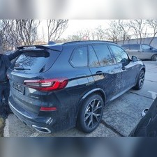 Спойлер крышки багажника BMW X5 G05 2018-нв (чёрный глянец)