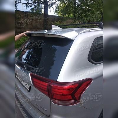 Спойлер крышки багажника Mitsubishi Outlander III 2012-2020 (серебристый)