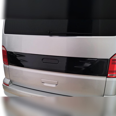 Крышка заднего номерного знака Volkswagen T6.1 Caravelle 2020-нв
