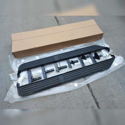 Пороги, подножки, ЧЕРНЫЕ Land Rover Discovery 4 2009-2016 (копия оригинала - OEM Style)