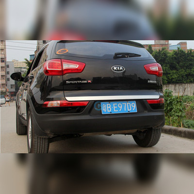 Накладка над номером на крышку багажника Kia Sportage 3 2010-2015