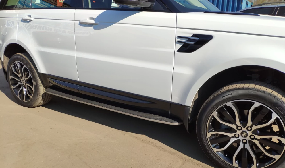 Range rover порог. Range Rover Sport 2019 пороги. Пороги для range Rover Sport. Пороги на Рендж Ровер спорт 2020. Пороги на Рендж Ровер спорт 2018-2019