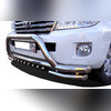 Защита переднего бампера «акула» + скоба Toyota Land Cruiser 200 2007-2012