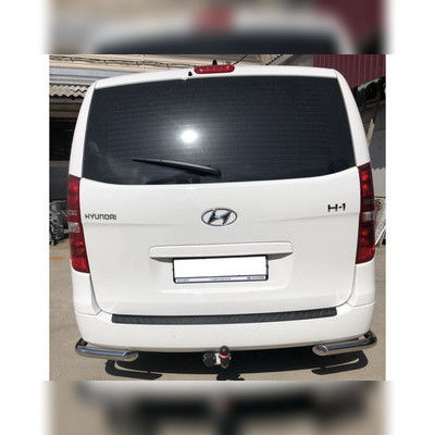 Защита заднего бампера "угловая" (диаметр трубы 60 мм) Hyundai Grand Starex H1 2018-2021