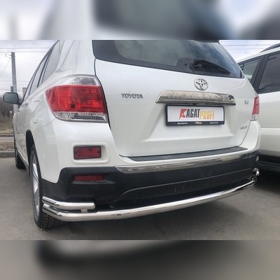 Защита заднего бампера угловая большая двойная Toyota Highlander 2010-2013