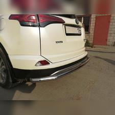 Защита заднего бампера (диаметр трубы 60 мм) Toyota RAV4 2015-2019