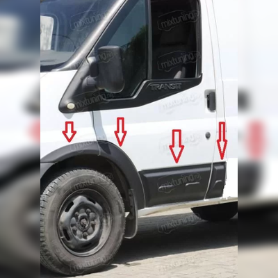 Расширители с молдингами Ford Transit 2000-2013 (головастик, для авто с будкой)