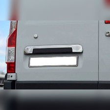 Накладка над номером на дверь багажника Renault Master 2010 - 2024 (нерж.)