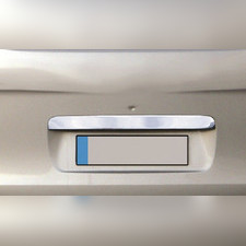Накладка над номером на крышку багажника (нержавеющая сталь) Hyundai Grand Starex H-1 2008-нв