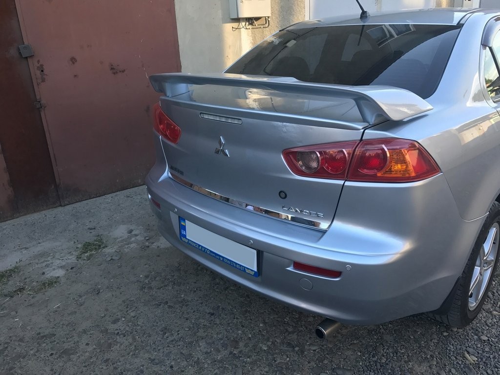 Накладка на кромку крышки багажника (нержавеющая сталь) Mitsubishi Lancer X  2008-нв для Mitsubishi Lancer (4911052) - купить по выгодной цене в  MixTuning.ru