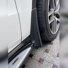 Брызговики передние Mercedes GLE Coupe 2015-2018 C292 (OEM) для автомобиля с порогами