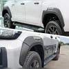 Расширители колесных арок Toyota Hilux 2015-2018