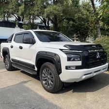 Расширители колёсных арок для Mitsubishi L200 2024 +