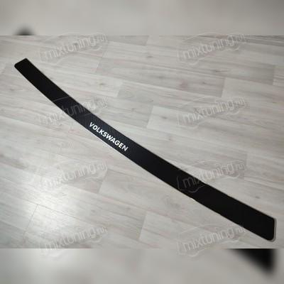 Накладка на задний бампер "Premium Carbon" Volkswagen T5 Multivan 2003-2015