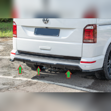 Диффузор, юбка заднего бампера Volkswagen T6 Multivan 2015-2019 (черный глянец) средняя часть