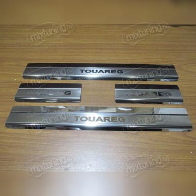 Накладки на пороги с названием модели автомобиля, серия "Premium" (нержавеющая сталь)