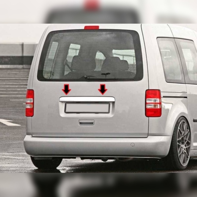 Накладка над номером на крышку багажника Volkswagen Caddy 2010-2015 (нержавейка)