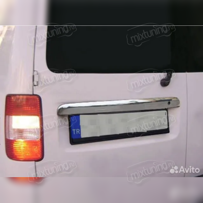 Накладка над номером на крышку багажника (нержавеющая сталь) Volkswagen Caddy 2004-2015