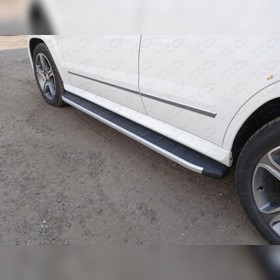 Пороги алюминиевые с пластиковой накладкой Mercedes-Benz GLK-class 2012-2015