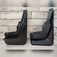 Брызговики передние Mercedes GLE Coupe (OEM) 2020-нв для автомобиля с порогами (левый и правый)