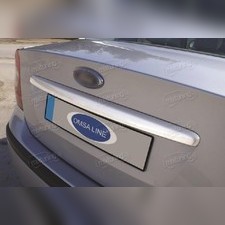 Накладка над номером на крышку багажника (нержавеющая сталь) (седан) Ford Focus 2 2005-2011