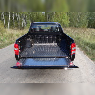 Защитный алюминиевый вкладыш в кузов автомобиля (дно, борт)