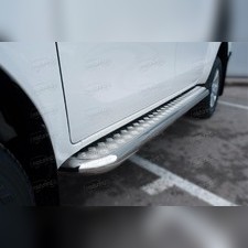 Пороги труба с алюминиевым листом 60 мм Toyota Hilux 2015-2020