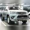 Защита переднего бампера (с дополнительными накладками) 76 мм Toyota Hilux 2015-2020